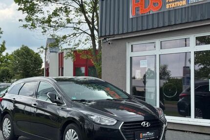 Hyundai i40 183.000 km 7.999 &euro; Goslar 38644