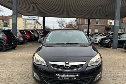 Opel Astra 104.000 km 6.100 € Braunschweig 38114