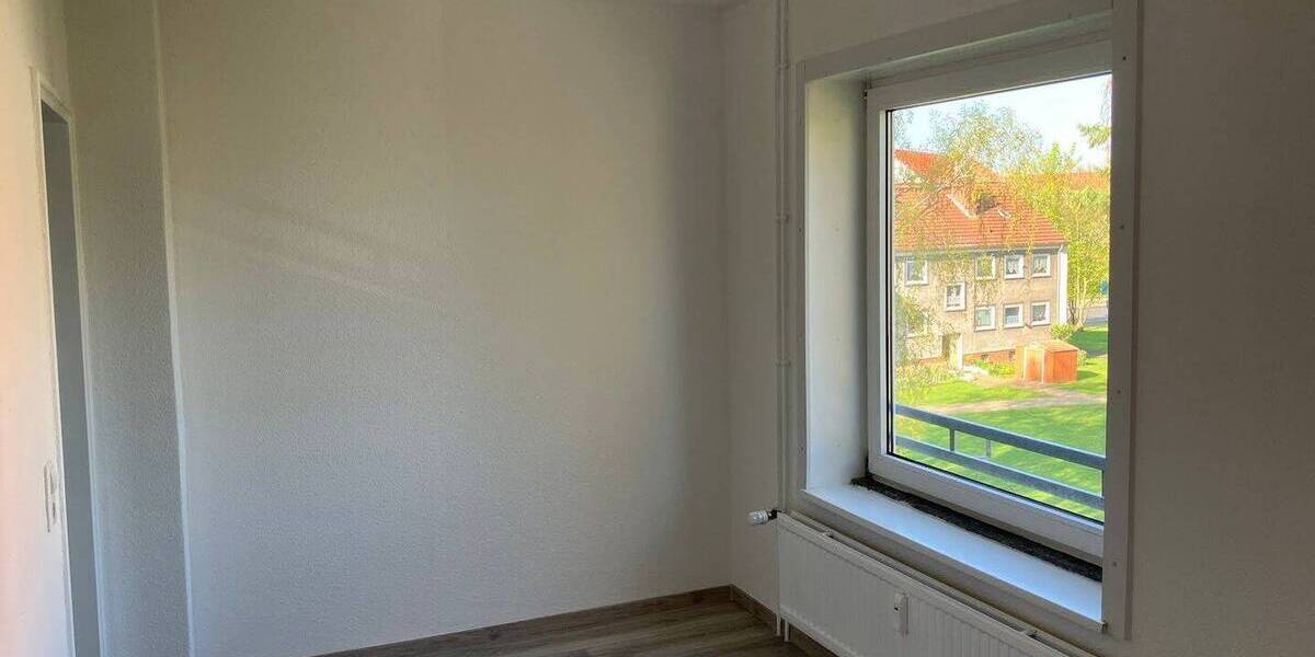 Etagenwohnung Salzgitter Lebenstedt - 4 Zimmer, 74 m&sup2;, 446&euro; | Angebot:26259206