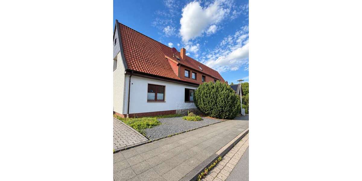Einfamilienhaus Hildesheim Bockfeld - 8 Zimmer, 229 m&sup2;, 439.000&euro; | Angebot:27463058
