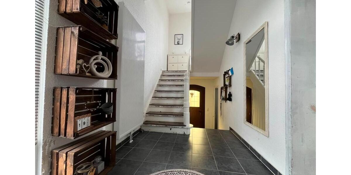 Einfamilienhaus Ilsede Adenstedt - 8 Zimmer, 250 m&sup2;, 359.900&euro; | Angebot:27278080