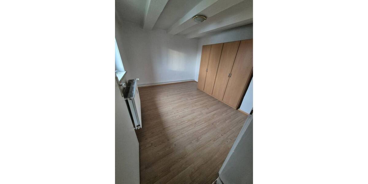 Mehrfamilienhaus, Wohnhaus Lutter Neuwallmoden - 8 Zimmer, 320 m&sup2;, 156.000&euro; | Angebot:26154913