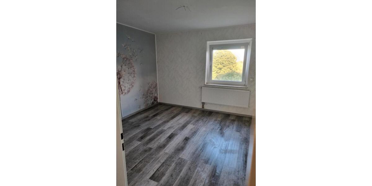 Etagenwohnung Braunschweig Timmerlah-Geitelde-Stiddien - 4 Zimmer, 105 m&sup2;, 229.000&euro; | Angebot:22584261