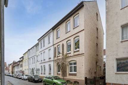 Haus zum Kaufen in Hildesheim 305.000 € 150 m² 7 zimmer