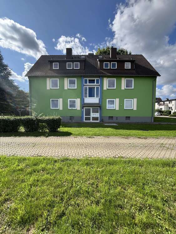 Wohnung zum Mieten in Wolfenbüttel 360 € 49.32 m²