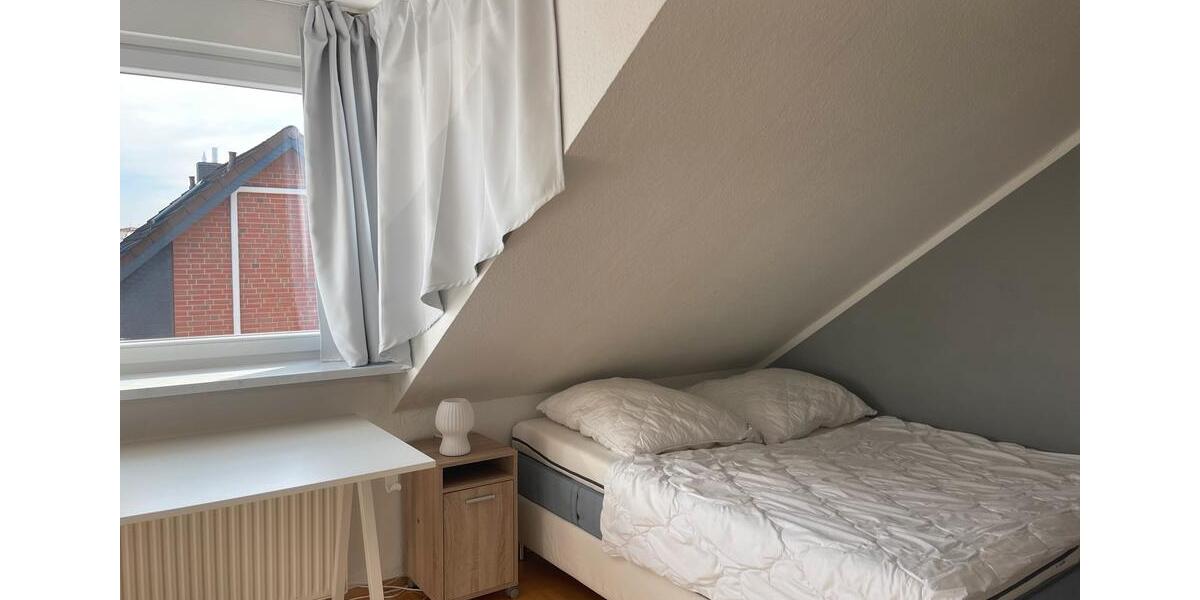 Etagenwohnung Braunschweig Heidberg-Melverode - 4 Zimmer, 98 m&sup2;, 2.100&euro; | Angebot:24609451