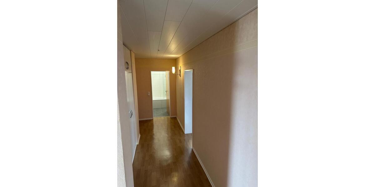 Etagenwohnung Braunschweig Timmerlah-Geitelde-Stiddien - 3 Zimmer, 79 m&sup2;, 190.000&euro; | Angebot:26256147