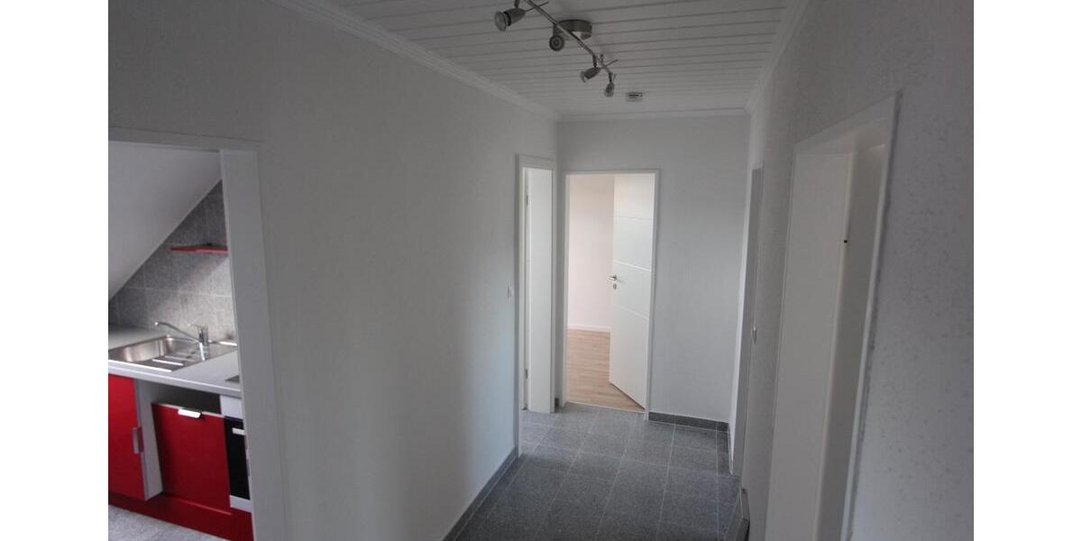 Dachgeschoßwohnung Braunschweig Wabe-Schunter-Beberbach - 3 Zimmer, 56 m&sup2;, 140.000&euro; | Angebot:27226425