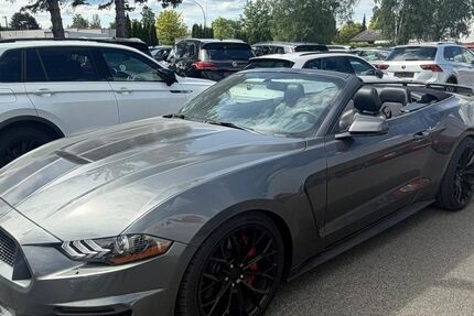 Ford Mustang 97.646 km 27.990 &euro; Braunschweig 38122