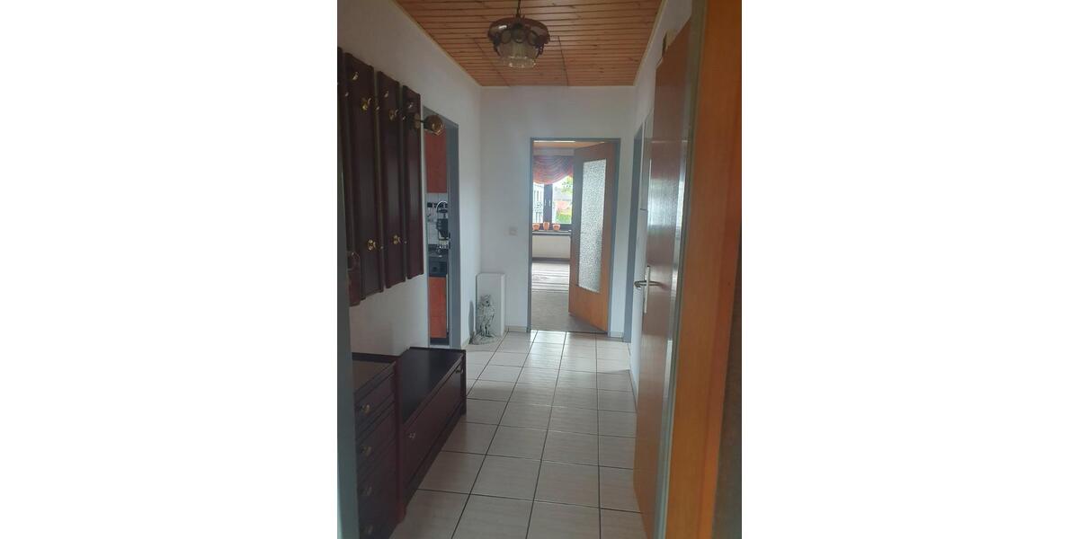 Einfamilienhaus Vechelde - 7 Zimmer, 168 m&sup2;, 470.000&euro; | Angebot:27111778