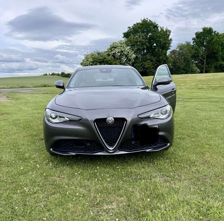 Giulia