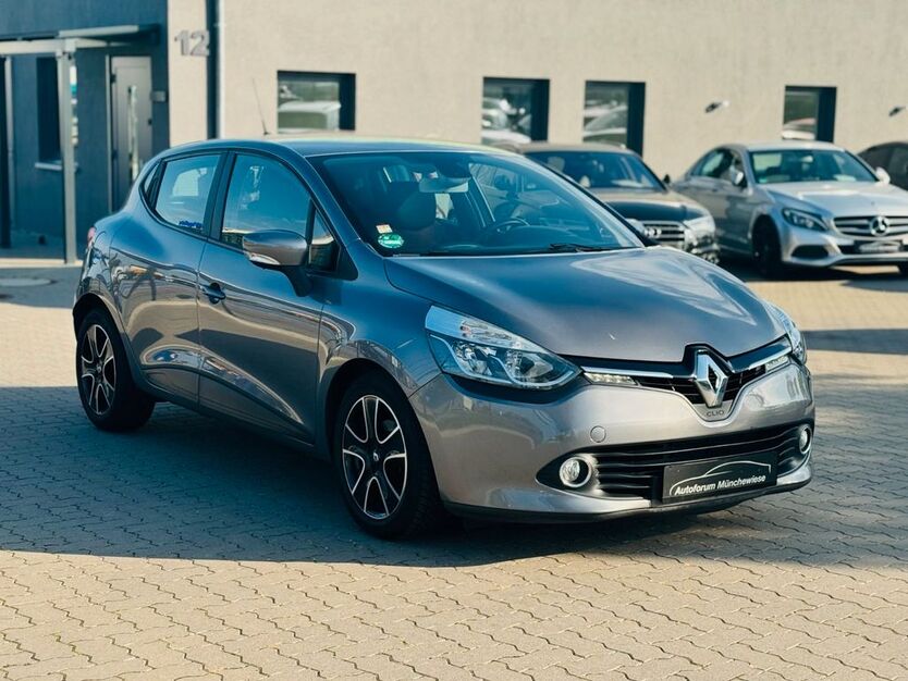 Renault Clio 187.900 km 5.490 € Hildesheim 31135