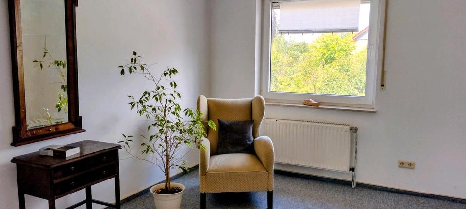 Reihenhaus Wendeburg - 6 Zimmer, 140 m&sup2;, 430.000&euro; | Angebot:27280846