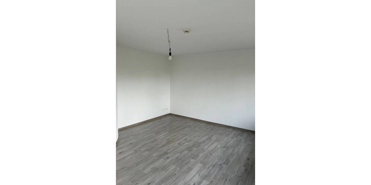 Etagenwohnung Salzgitter Lebenstedt - 3 Zimmer, 65 m&sup2;, 392&euro; | Angebot:26805902