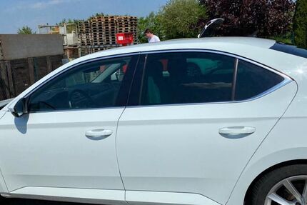 Skoda Superb 182.000 km 14.399 &euro; Ilsede 31241