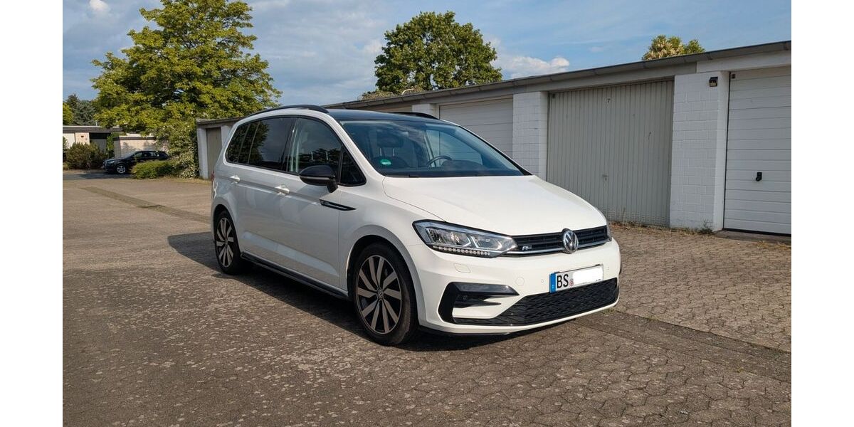 VW Touran 109.950 km 19.600 &euro; Braunschweig 38116