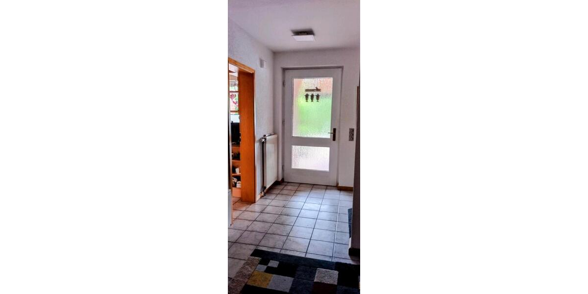 Reihenhaus Wendeburg - 6 Zimmer, 140 m&sup2;, 430.000&euro; | Angebot:27280846