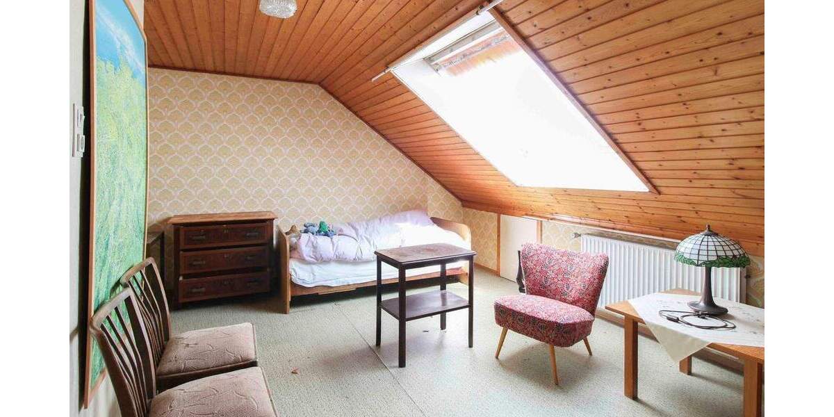 Handwerker aufgepasst. Reihenmittelhaus mit Blick aufs Feld in Bodenburg 5 zimmer