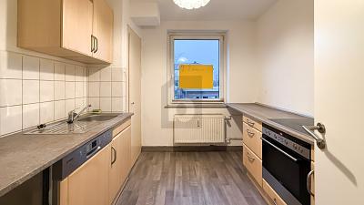 ZUHAUSE FÜR ZWEI  WOHNEN MIT GARTENANTEIL 2 zimmer