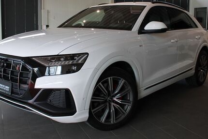 Audi Q8 213.000 km 42.490 &euro; Braunschweig 38126
