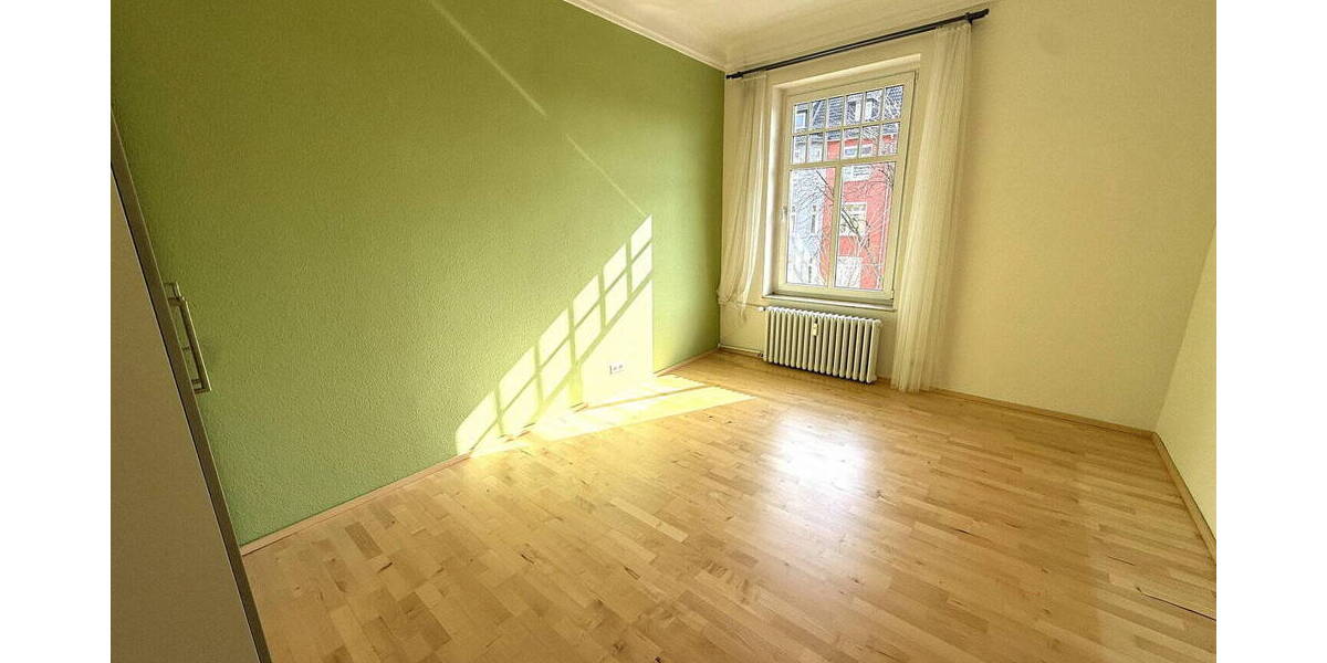 Etagenwohnung Hildesheim Ost - 3 Zimmer, 92 m&sup2;, 850&euro; | Angebot:26092699
