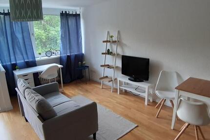 Voll Möblierte 2 Zimmer Wohnung mit WLAN + Kabelfernsehen zimmer