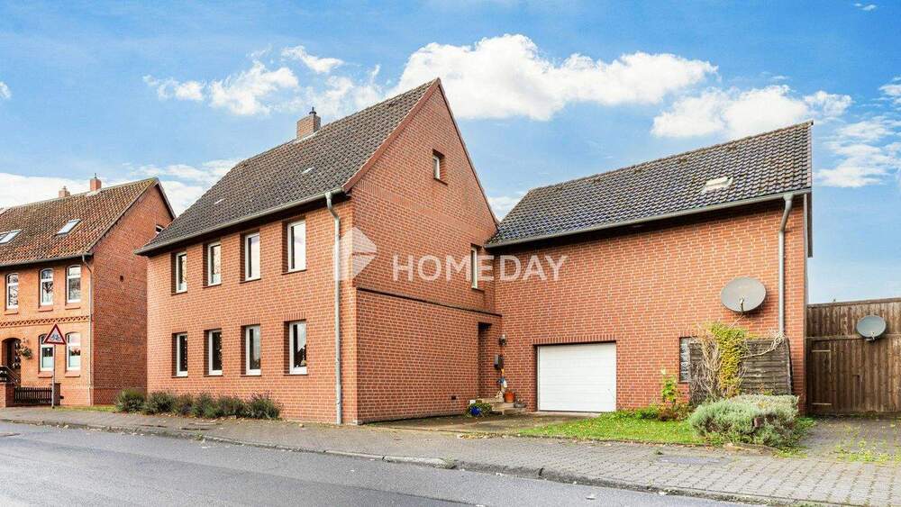 Großzügig & naturnah: EFH mit Garten, Terrasse, Garage und herrlichem Ausblick in Östrum 8 zimmer