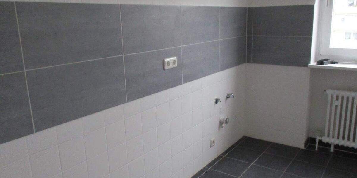 Etagenwohnung Salzgitter Lebenstedt - 2 Zimmer, 58 m&sup2;, 350&euro; | Angebot:26230225