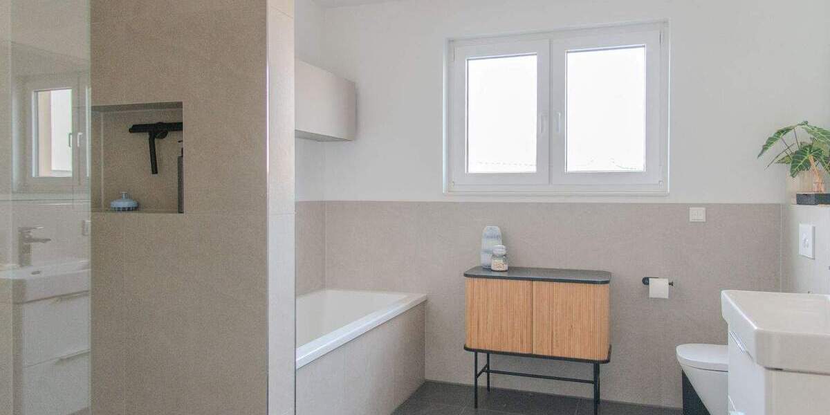 Etagenwohnung Vechelde Wahle - 4 Zimmer, 124 m&sup2;, 418.000&euro; | Angebot:24825565