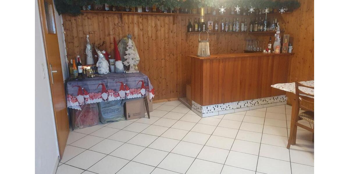 Einfamilienhaus Vechelde - 7 Zimmer, 168 m&sup2;, 470.000&euro; | Angebot:27111778