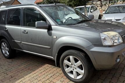 Nissan X-Trail 215.000 km 2.850 &euro; Wolfenbüttel (Halchter) 38304