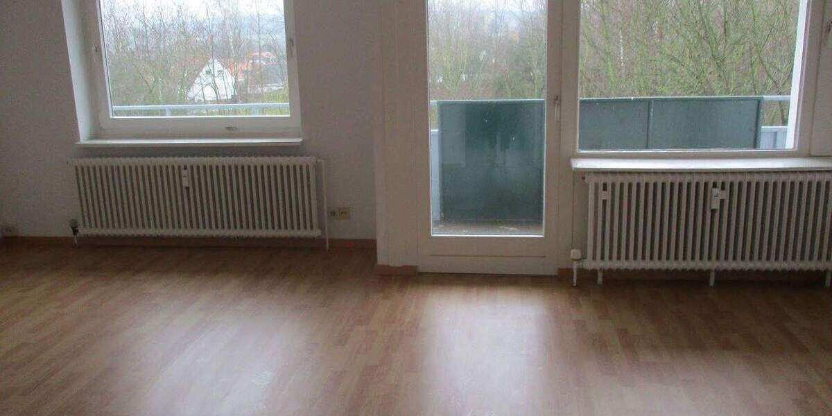 Etagenwohnung Salzgitter Lebenstedt - 2 Zimmer, 58 m&sup2;, 350&euro; | Angebot:26230225