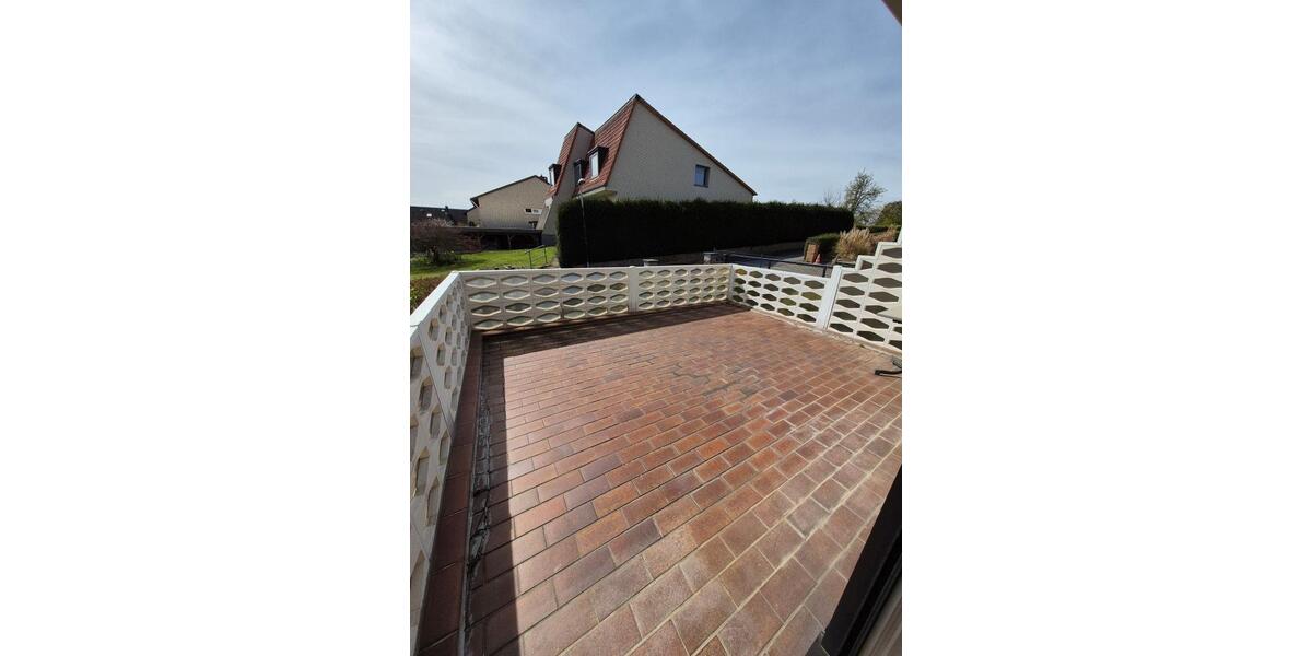 Mehrfamilienhaus, Wohnhaus Bad Salzdetfurth - 9 Zimmer, 160 m&sup2;, 260.000&euro; | Angebot:27203170