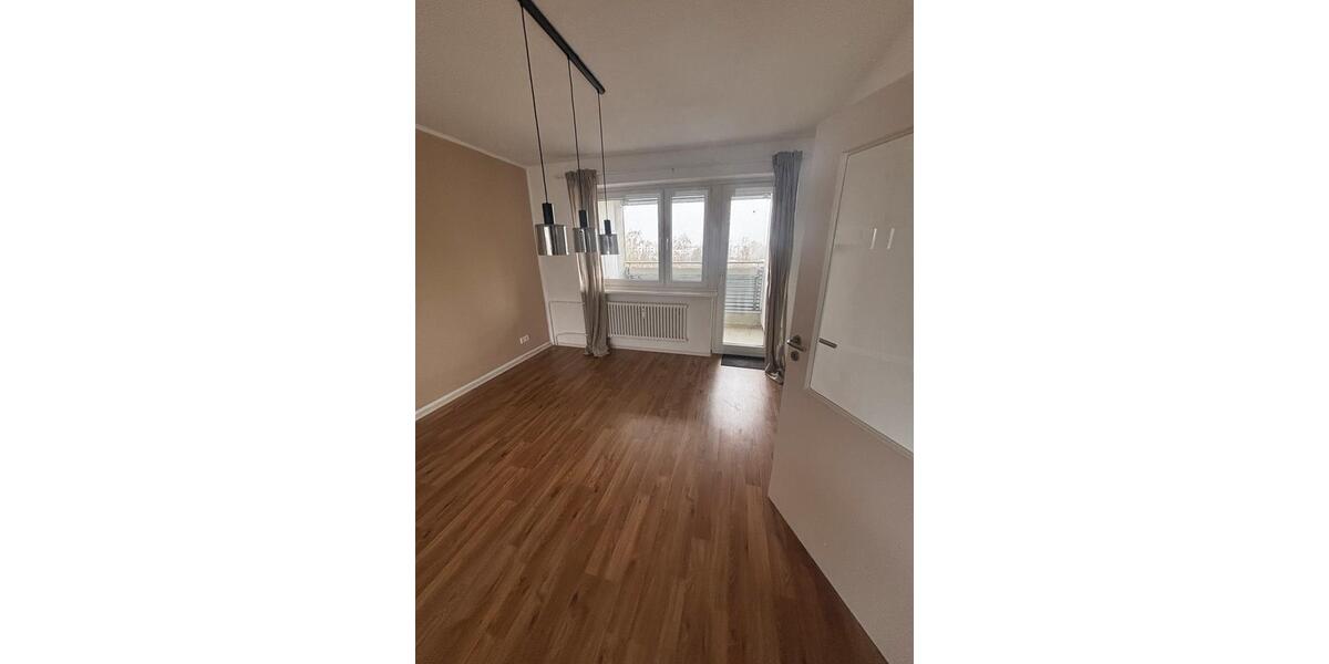 Etagenwohnung Sickte - 2 Zimmer, 65 m&sup2;, 624&euro; | Angebot:25988556