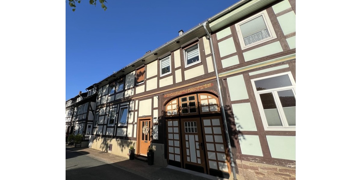 Fachwerk trifft Moderne - Reihenmittelhaus Bad Salzdetfurth Bad Salzdetfurth | Angebot:27070179