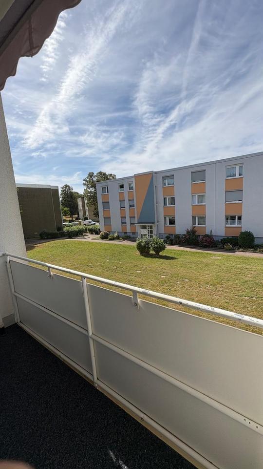 3 Zimmer Wohnung in ruhiger Seenähe mit Balkon