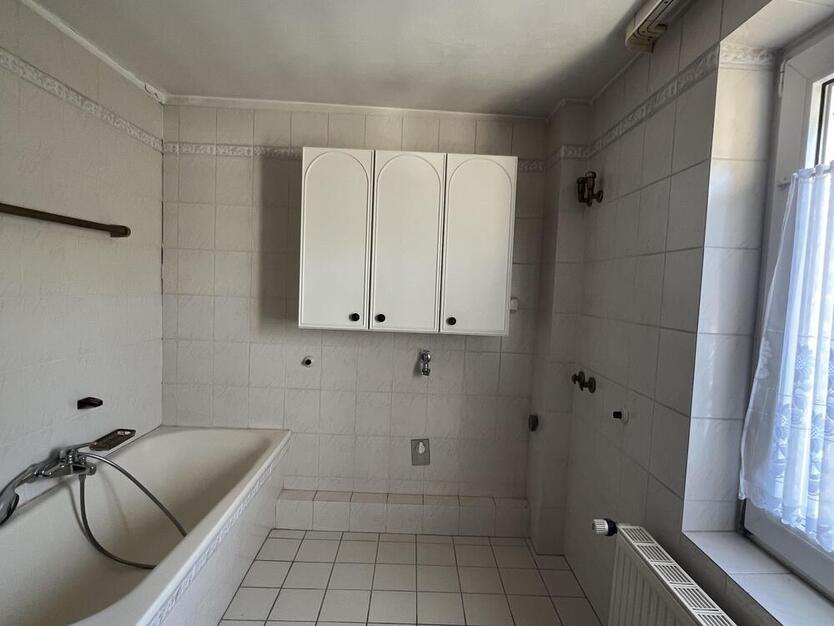 Doppelhaushälfte mitten in Himmelsthür 7 zimmer