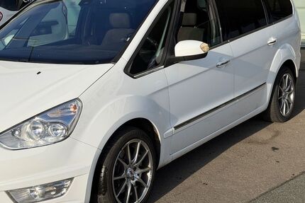 Ford Galaxy 328.500 km 3.890 &euro; Salzgitter 38229