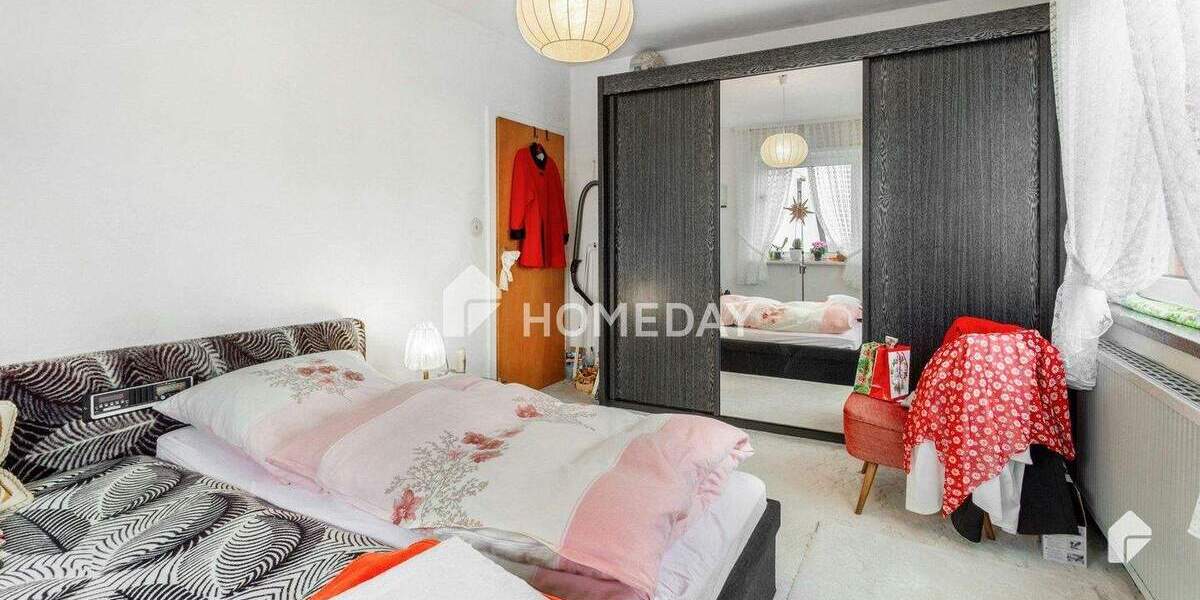 Investoren aufgepasst - Mehrfamilienhaus mit 5 WEs und Garagen in Salzgitter Bad 1 zimmer