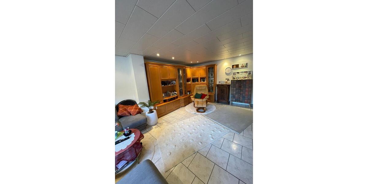 Einfamilienhaus Sickte - 7 Zimmer, 130 m&sup2;, 320.000&euro; | Angebot:25147987