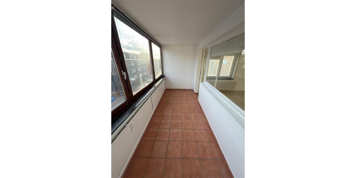 Etagenwohnung Braunschweig Nordstadt - 3 Zimmer, 92 m&sup2;, 850&euro; | Angebot:25329752