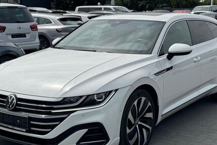 VW Arteon 230.027 km 16.990 € Vechelde 38159