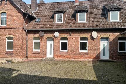 Haus Langelsheim Ostlutter - 13 Zimmer, 360 m&sup2;, 179.900&euro; | Angebot:25351772
