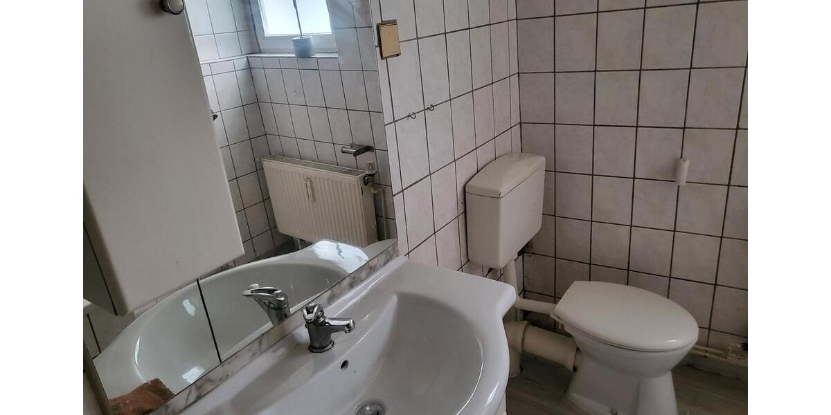 Erdgeschoßwohnung Salzgitter Ortschaft Südost - 3 Zimmer, 70 m&sup2;, 380&euro; | Angebot:26233643