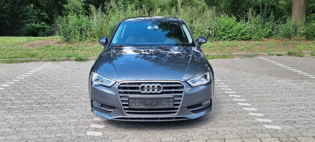 Audi A3 232.200 km 7.750 € Salzgitter 38226