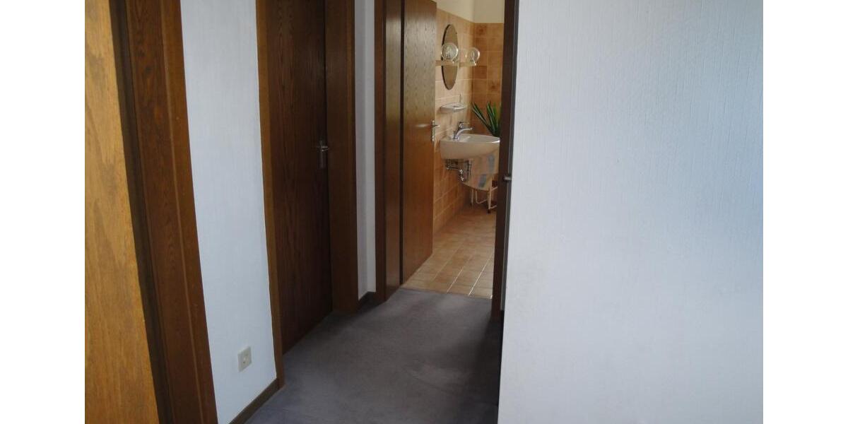 Dachgeschoßwohnung Braunschweig Südstadt- Rautheim- Mascherode - 3 Zimmer, 74 m&sup2;, 600&euro; | Angebot:26399675