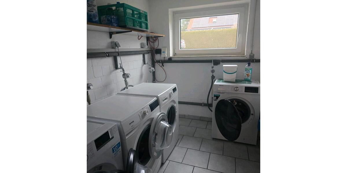 Dachgeschoßwohnung Edemissen - 3 Zimmer, 65 m&sup2;, 950&euro; | Angebot:26039669