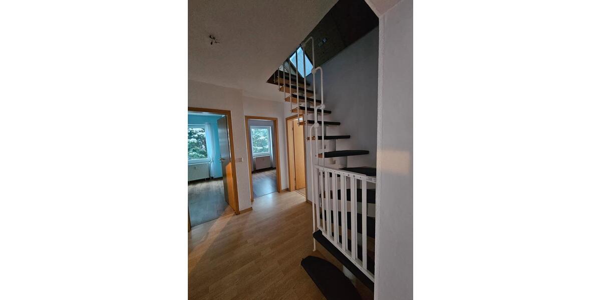 Etagenwohnung Schwülper - 5 Zimmer, 103 m&sup2;, 297.000&euro; | Angebot:27258900