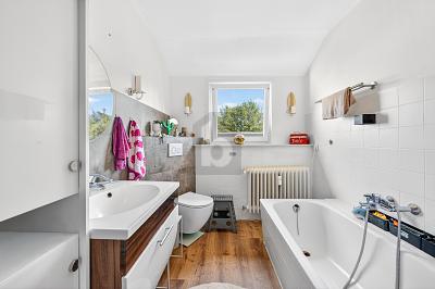 ATTRAKTIVE KAPITALANLAGE MIT 3 WOHNEINHEITEN - Mehrfamilienhaus, Wohnhaus Bockenem | Angebot:26765760