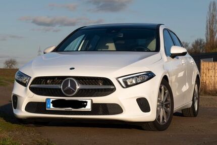 Mercedes-Benz A 200 49.000 km 20.990 &euro; Borsum 31177